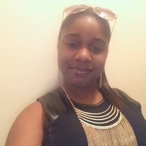 Meet your Posher, Shakia